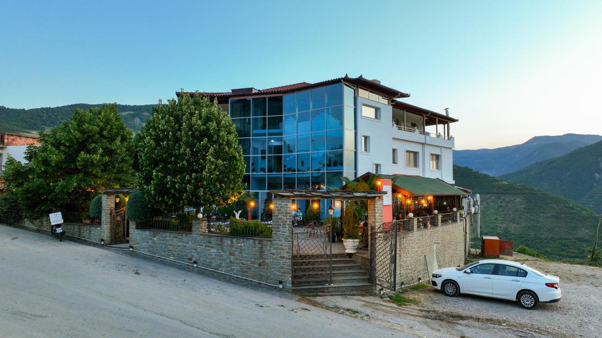 Hotel Kanione Cerenisht المظهر الخارجي الصورة
