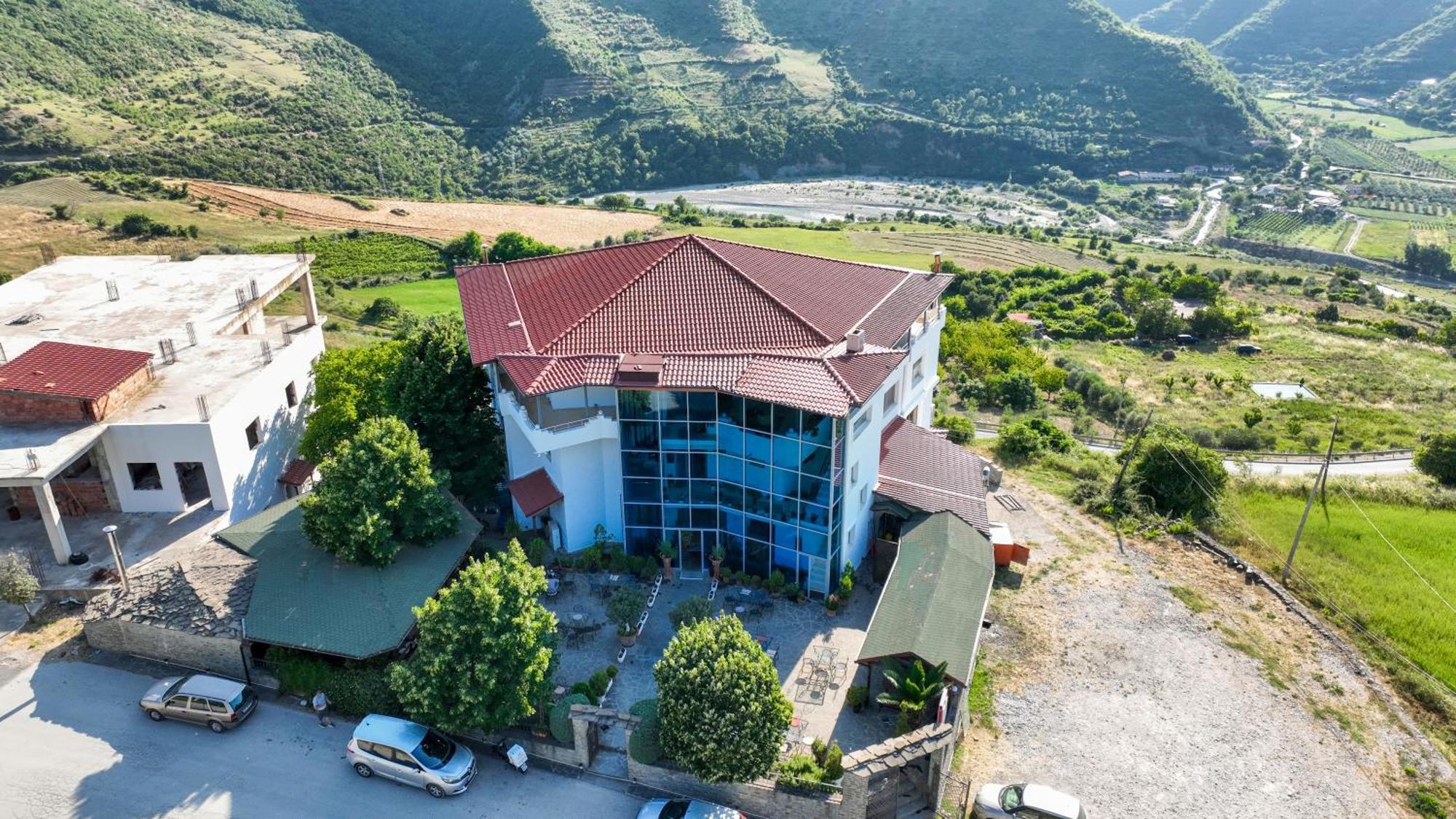 Hotel Kanione Cerenisht المظهر الخارجي الصورة