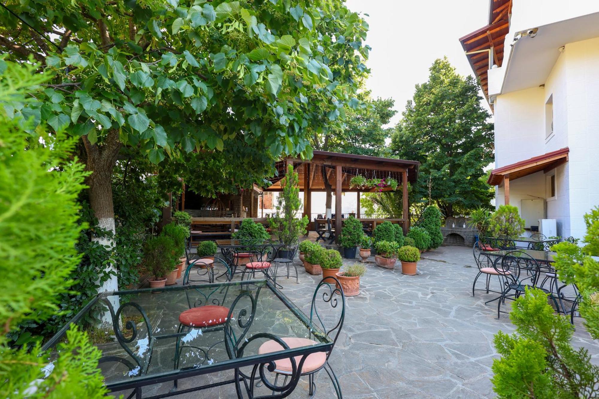 Hotel Kanione Cerenisht المظهر الخارجي الصورة