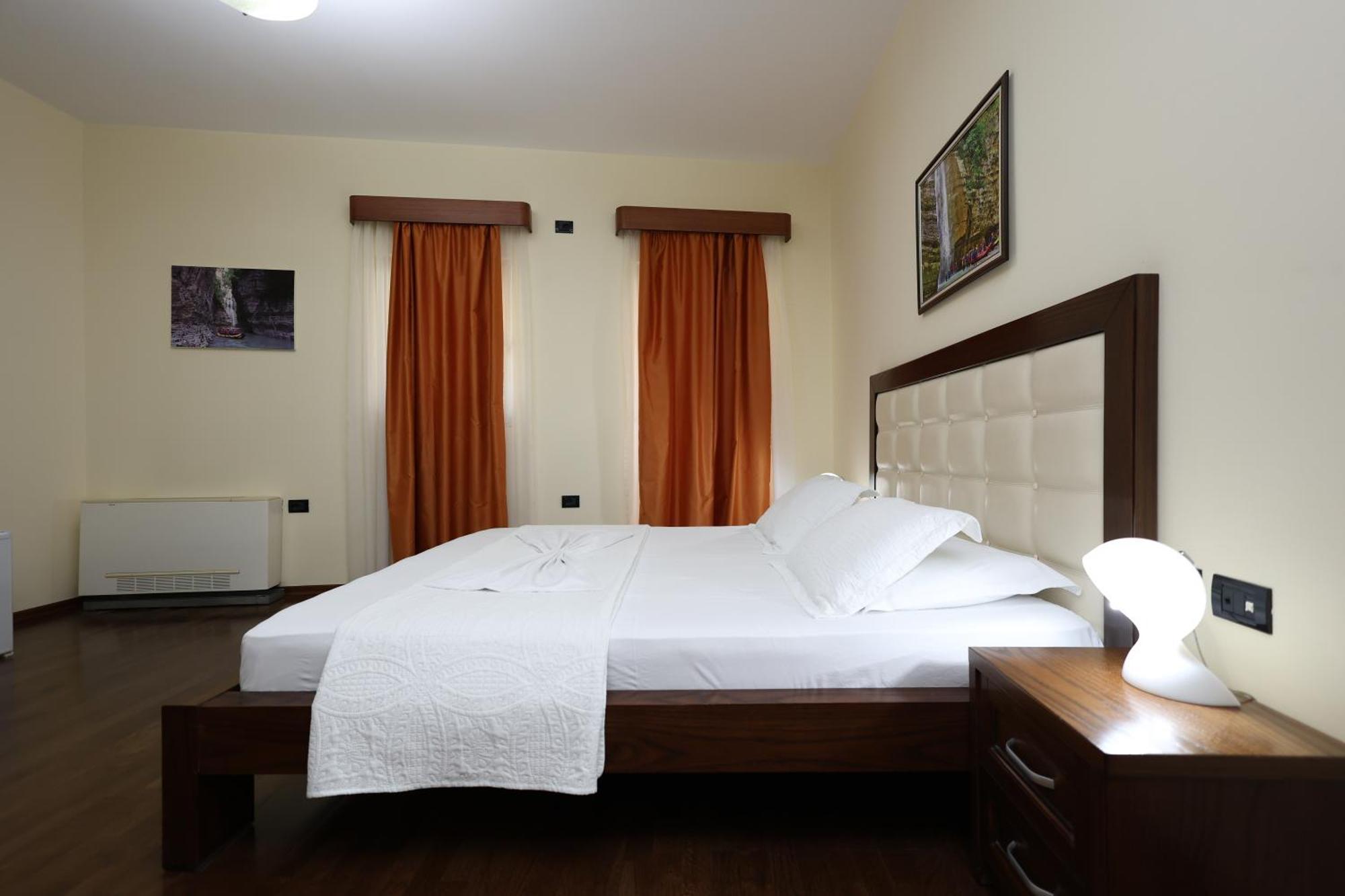 Hotel Kanione Cerenisht المظهر الخارجي الصورة