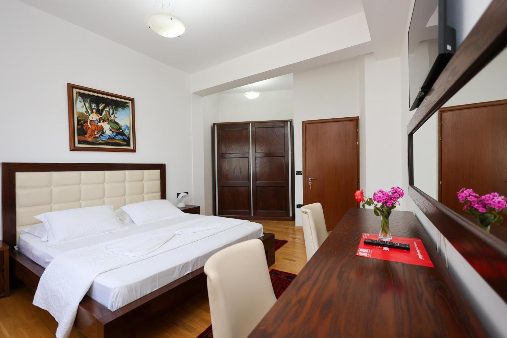 Hotel Kanione Cerenisht المظهر الخارجي الصورة